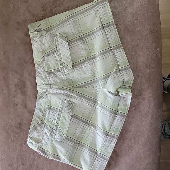 Fox Shorts - Picture 2 of 3